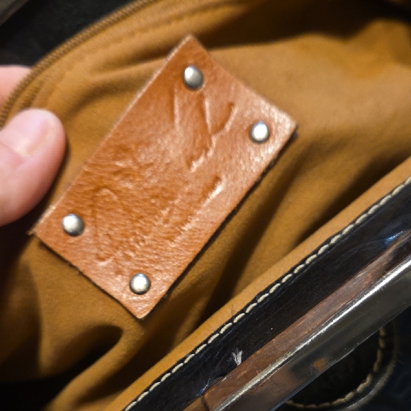 Patricia Nash Black Floral Embossed Shoulder Bag - Picture 4 of 6